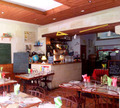 A La Cantine